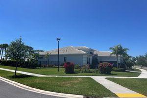 5577 SAINT ARMANDS WAY, WESTLAKE, FL
