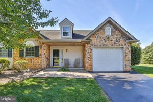 1572 UPSTREAM FARM RD, EASTON, PA