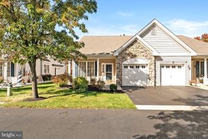 229 MEADOWLARK DR, HAMILTON, NJ
