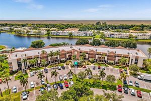 7449 FAIRFAX DR 211, TAMARAC, FL