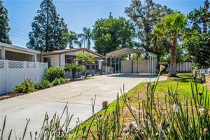 901 NORWICH WAY, CORONA, CA