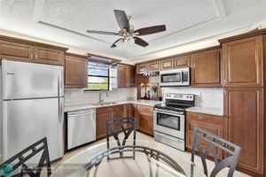 4940 E SABAL PALM BLVD APT 408, TAMARAC, FL