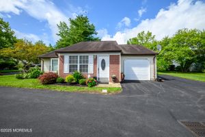 17 LINTON CLOSE # 1000, FREEHOLD, NJ