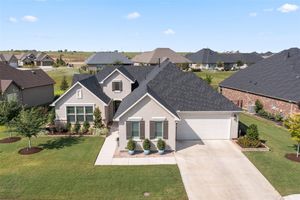11604 DRINKWATER DR, DENTON, TX