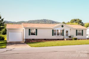 408 RIVERWIND DR, HENDERSONVILLE, NC