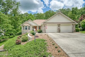 114 BENT OAK TER, CROSSVILLE, TN