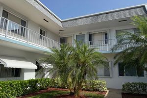 2880 LAKE OSBORNE DR 204, LAKE WORTH BEACH, FL