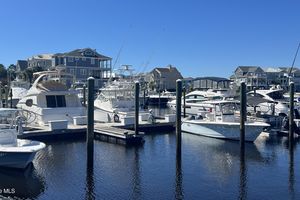 2571 ST JAMES DR, SOUTHPORT, NC