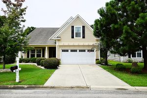 1014 MEADOWLANDS TRL NW, CALABASH, NC