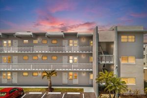 2200 PARK LN APT 109, HOLLYWOOD, FL