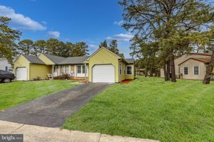 4 GREENWOOD LN B, WHITING, NJ