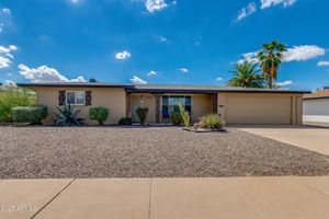 5831 E DES MOINES ST, MESA, AZ