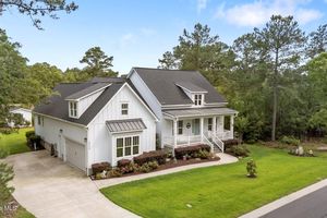 9335 FALLEN PEAR LN, LELAND, NC