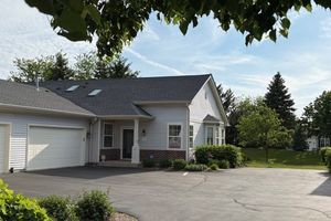 11747 RIVER TERRACE LN, HUNTLEY, IL