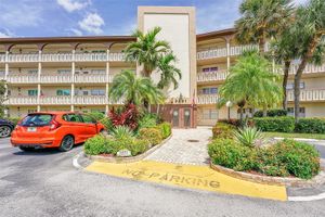 3201 PORTOFINO PT C2, COCONUT CREEK, FL