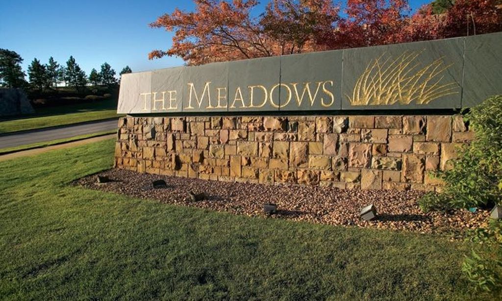 Entrance Sign