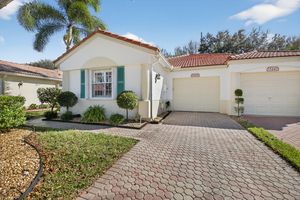 15436 ROSAIRE LN, DELRAY BEACH, FL
