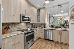 10644 ROYAL CARIBBEAN CIR, BOYNTON BEACH, FL