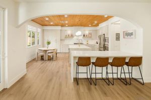 10528 PINION TRL, ESCONDIDO, CA