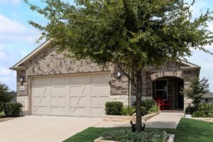1001 MEMORIAL DR, AUBREY, TX