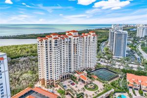 6597 NICHOLAS BLVD 306, NAPLES, FL