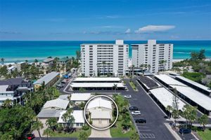 104 WHISPERING SANDS DR # V27, SARASOTA, FL