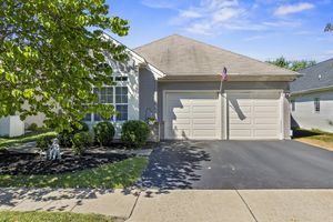 4 EDGEWORTH CIR, MANCHESTER, NJ