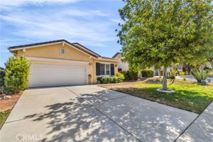 9225 STEPHENSON LN, HEMET, CA