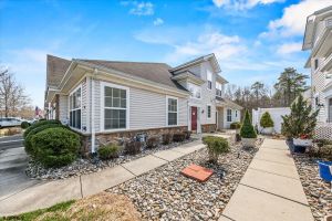 34 ABLES RUN DR, ABSECON, NJ