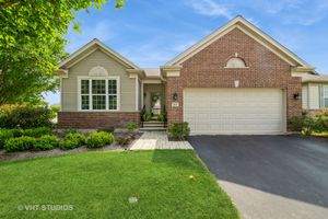 2451 ROLLING RDG, ELGIN, IL