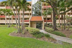 3062 EASTLAND BLVD 405, CLEARWATER, FL