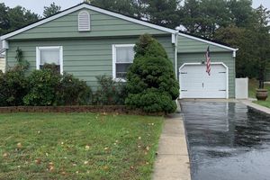 87 CHESTERFIELD LN, TOMS RIVER, NJ