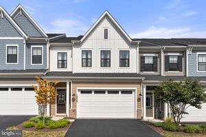 19059 CORAL REEF SQ, LEESBURG, VA