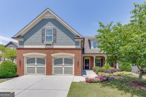 6815 FLAGSTONE WAY, FLOWERY BRANCH, GA