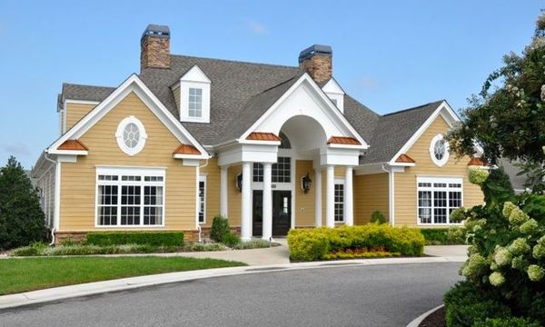 The Retreat at Greenbrier | Chesapeake, VA Retirement Communities