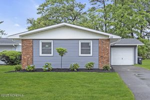 85 CENTRAL BLVD, BRICK, NJ