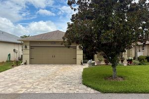 29524 WAGGLE DR, SAN ANTONIO, FL