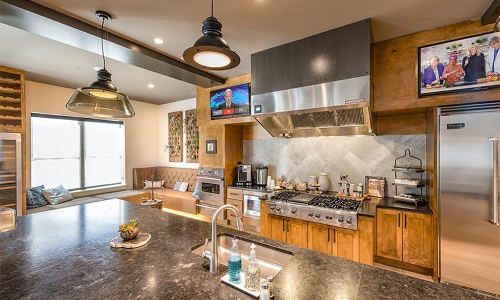 Demonstration Kitchen