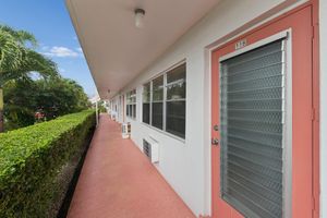 116 WINDSOR F, WEST PALM BEACH, FL