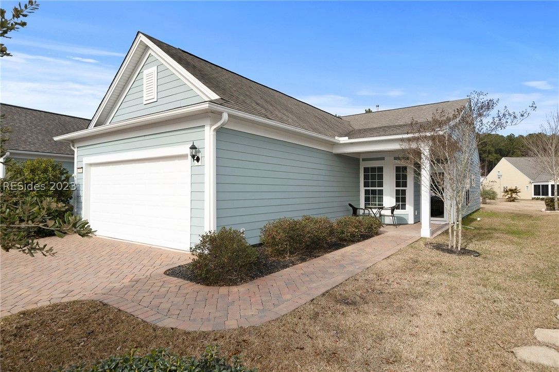 image of property at 380 Heathwood Drive