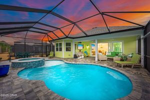 9342 PARADISE DR, PANAMA CITY BEACH, FL
