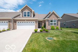 8866 TWAIN LN, INDIANAPOLIS, IN