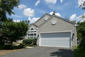 16 RENAISSANCE BLVD, SOMERSET, NJ