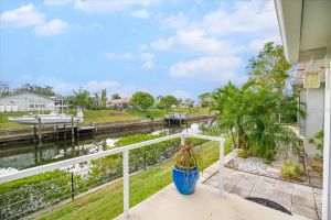 2322 RIVERBLUFF PKWY # V250, SARASOTA, FL