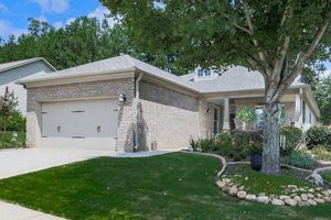 421 LARKSPUR DR, CANTON, GA