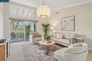 870 TERRA CALIFORNIA DR 5, WALNUT CREEK, CA