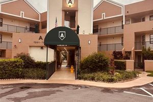 7213 FAIRFAX DR # 107, TAMARAC, FL
