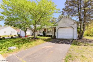 11B GREENWOOD LN # LA # SEC62, WHITING, NJ