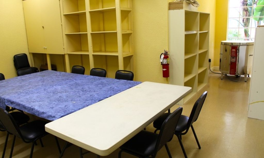 Arts & Crafts Studio