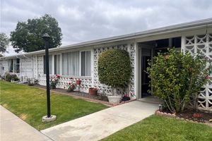 1842 THUNDERBIRD DR, SEAL BEACH, CA